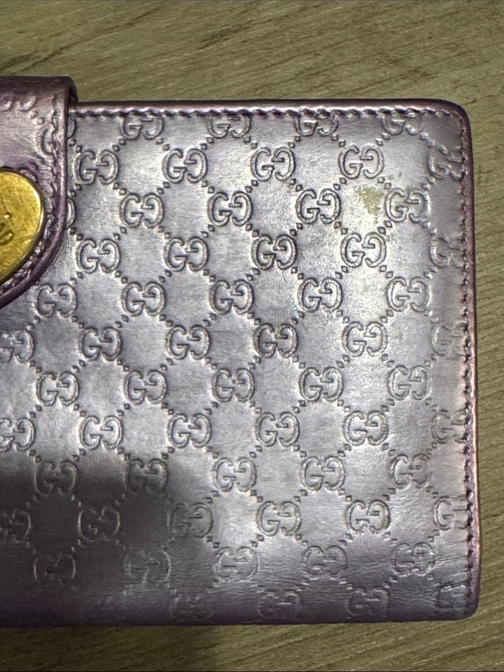 Gucci Metallic, Lavender and Silver GG Monogram Wallet with Gold Heart Tab - Picture 10 of 11